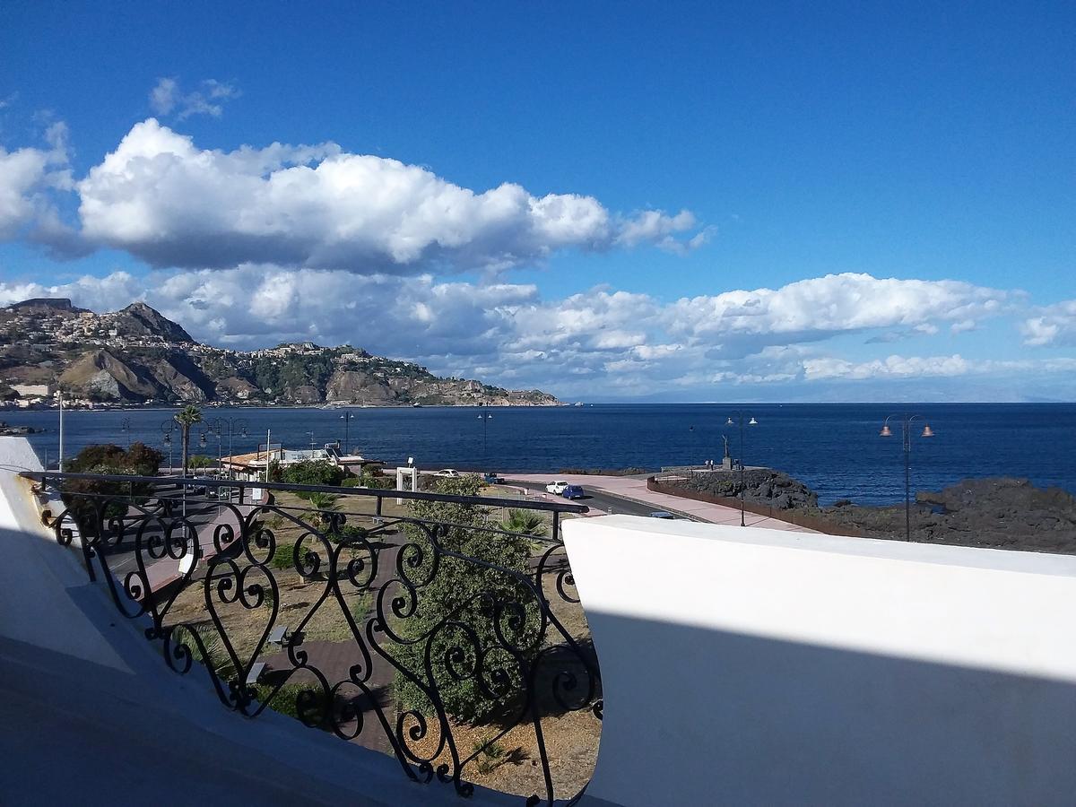 Hotel Orpheus Giardini-Naxos