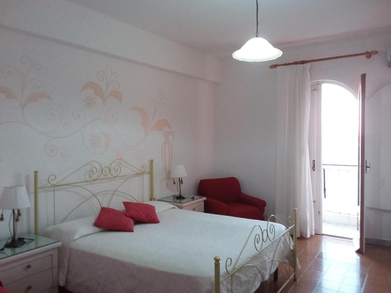 Hotel Orpheus 2*